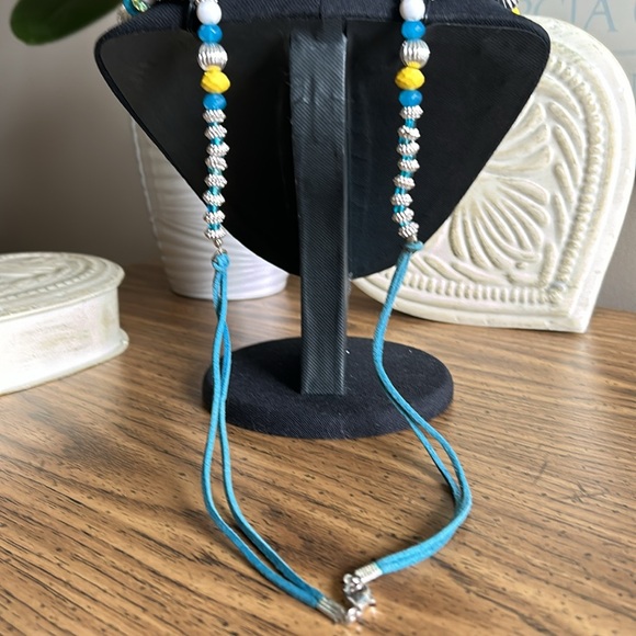 Long Beaded Necklace - Picture 7 of 12